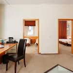 Hotel Am Rhein 3*