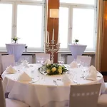 Am Rhein 3*