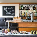 Otel Am Rhein Wesseling