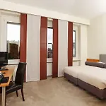 Am Rhein Otel Wesseling