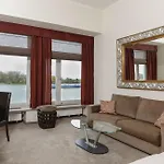 Am Rhein Otel 3*