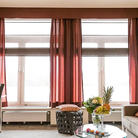 Am Rhein 3*
