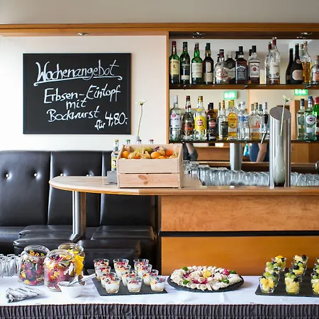 ホテル Am Rhein ヴェッセリンク