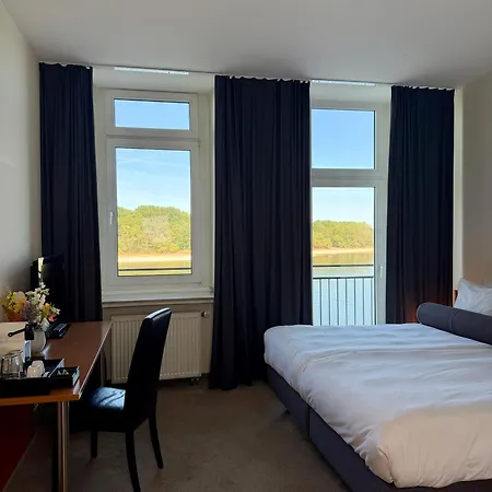 Hotel Am Rhein Wesseling