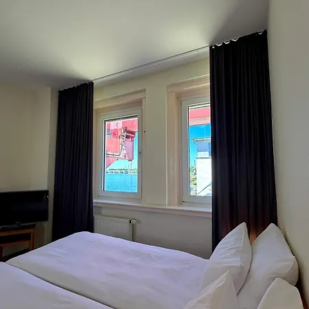 Hotel Am Rhein Wesseling