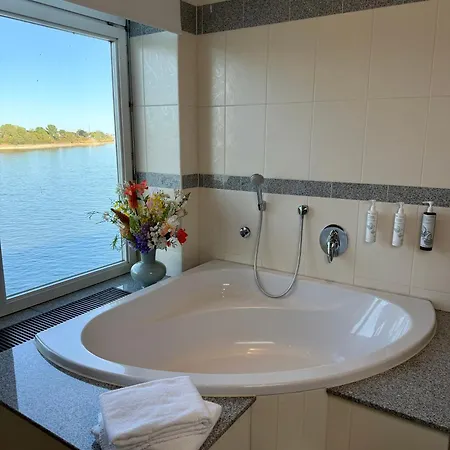 Am Rhein Hotel