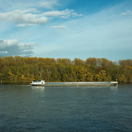 Hotel Am Rhein Wesseling