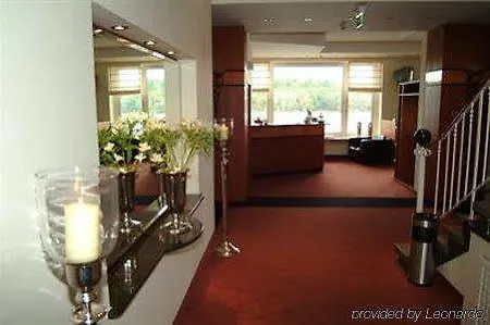 Hotel Am Rhein 3*