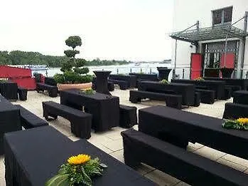 Am Rhein Hotel