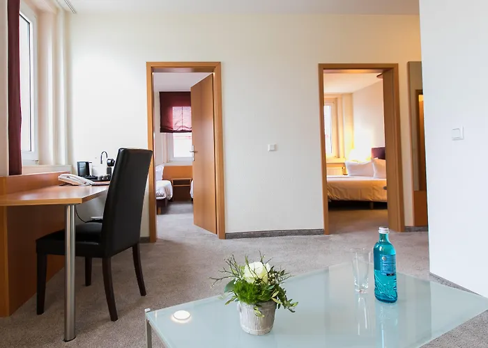 ホテル Am Rhein 3*