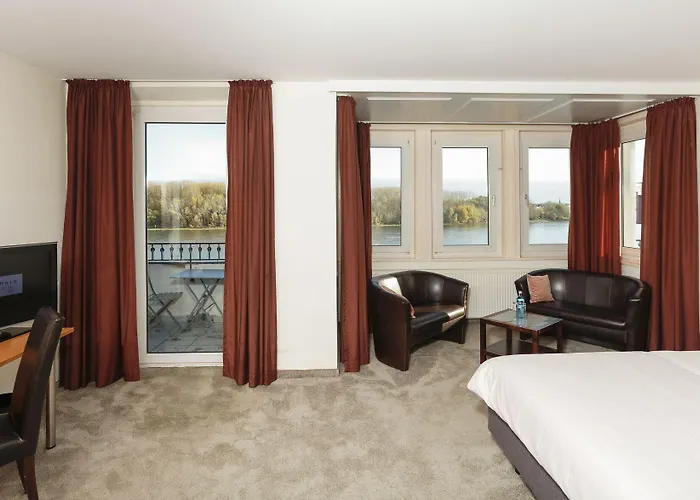 Am Rhein Hotel